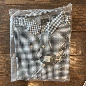 New with tags, Greg Norman Long Sleeve Button Down